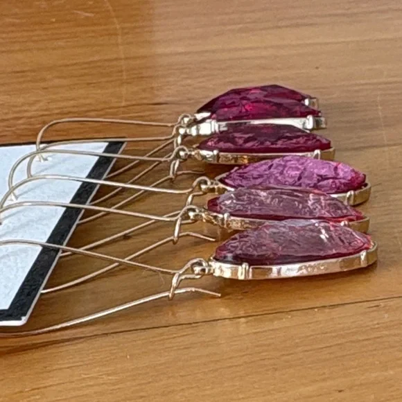 Catherine Malandrino Shades of Pink Dangle Earrings Set of 3 NEW Gold Tone hooks - Picture 3 of 8